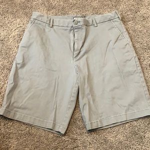 Men’s IZOD Shorts - Gray